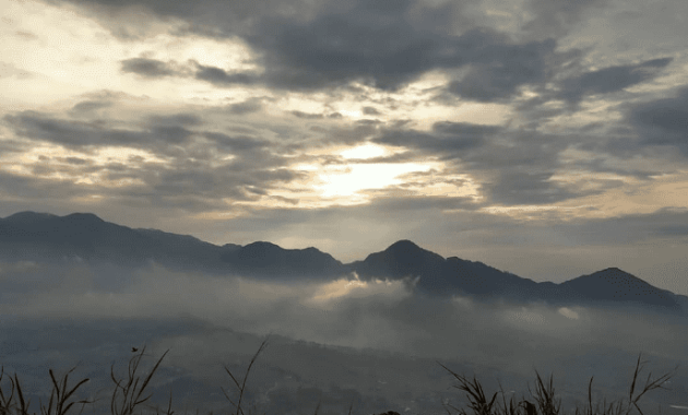 Gunung Batu Jonggol Sukamakmur